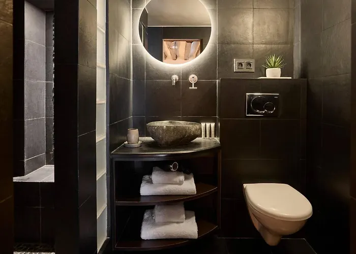 Un 1-ch/1-sdb Confortable- Place Des Vosges *