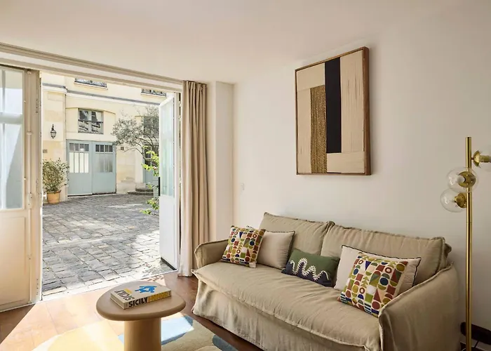 Un 1-ch/1-sdb Confortable- Place Des Vosges *