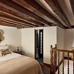 Un 1-ch/1-sdb Confortable- Place Des Vosges 巴黎